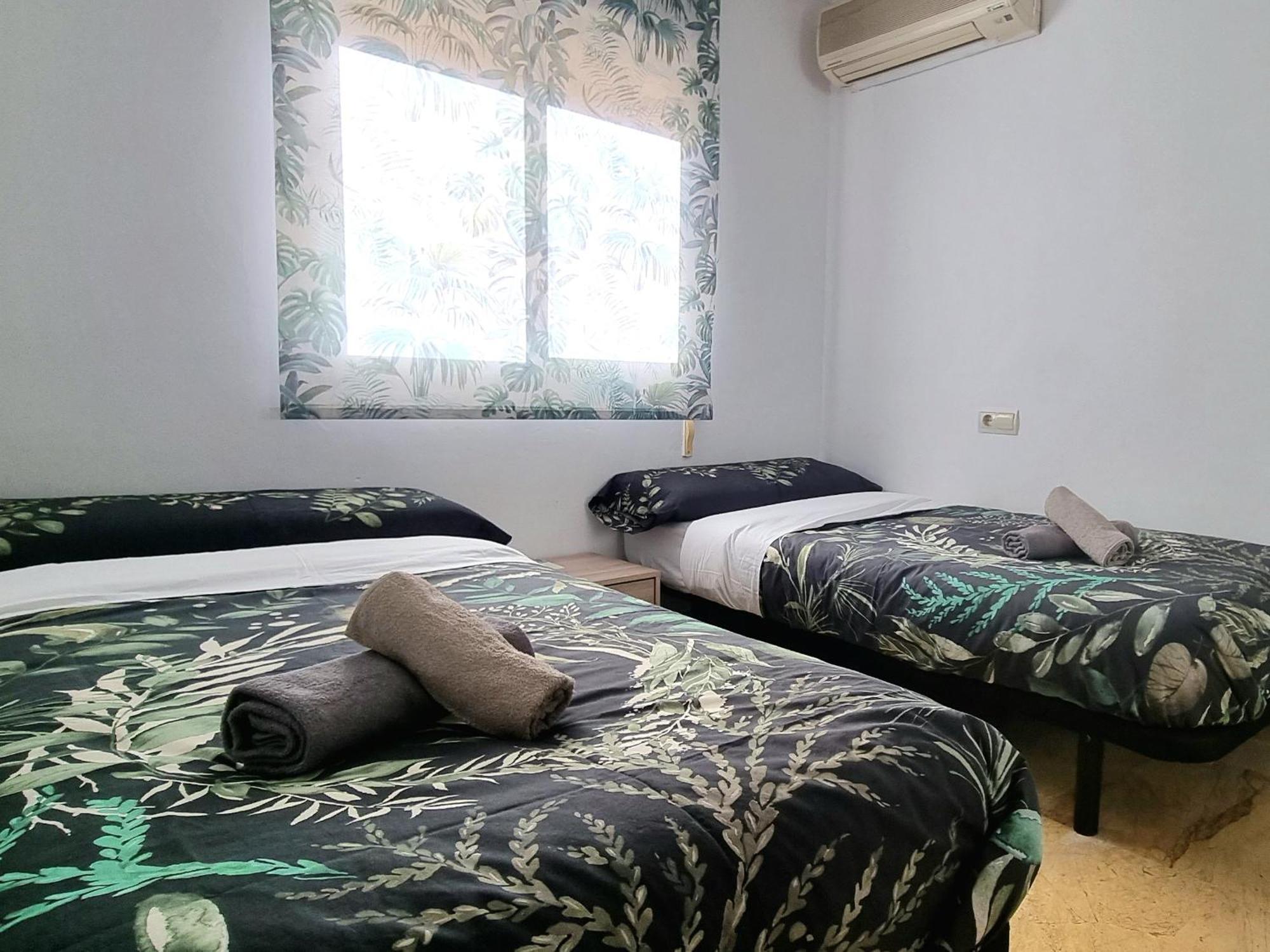 Casa Puig Campana Con Barbacoa Apartment Benidorm Room photo